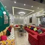 Spacieux Appartement Corniche