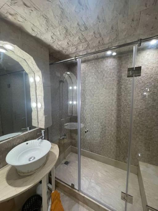 Appartement Spacieux Corniche